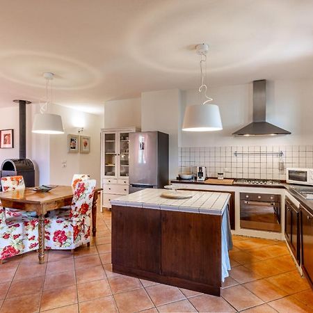 Casa Vacanze Colonnata Gubbio Bagian luar foto