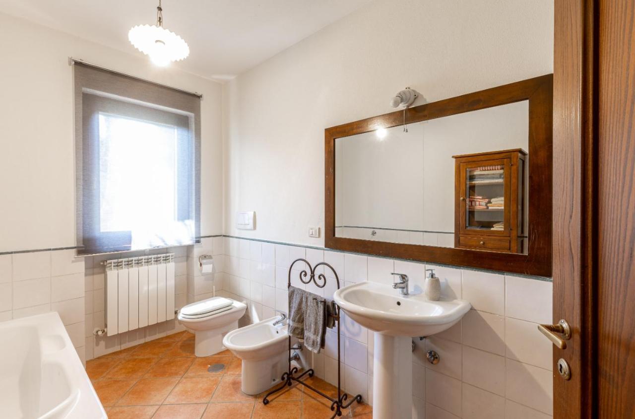 Casa Vacanze Colonnata Gubbio Bagian luar foto